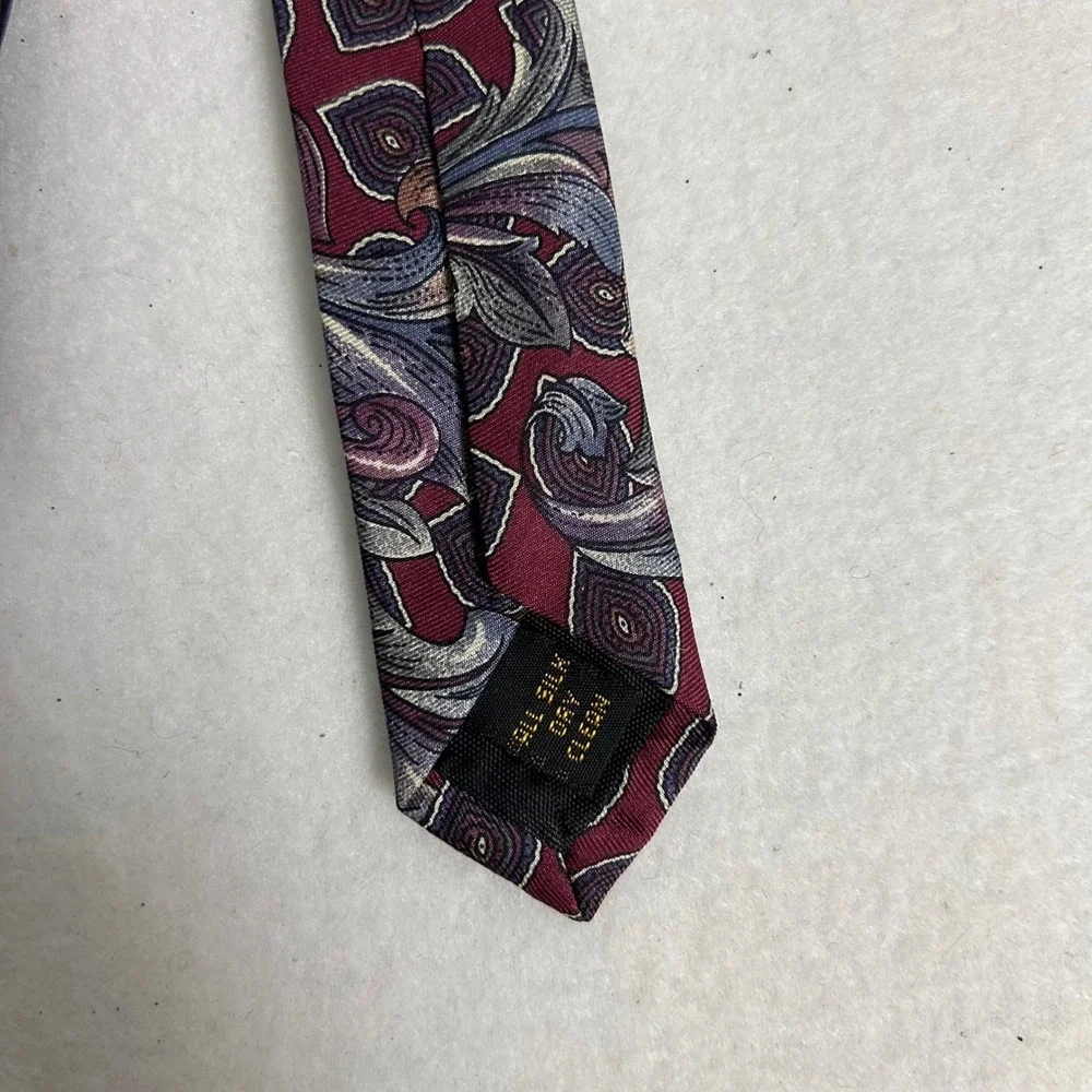 Etienne Aigner classic necktie